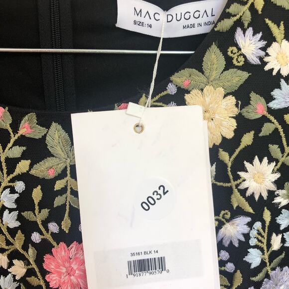 Mac Duggal  Floral Tulle Puff-Sleeve Maxi Gown Size 14 NWT - Picture 10 of 10